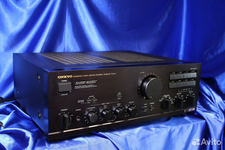 Onkyo Integra A-817XX Предтоп