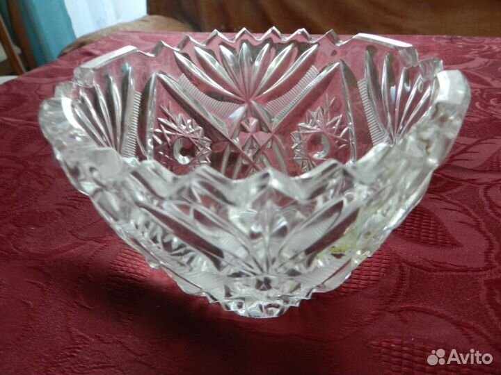 Ваза хрустальная маленькая