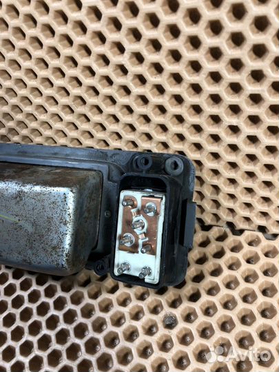 Пепельница задняя левая Ford Taurus 2 1991-1995