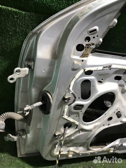 Дверь передняя правая Ford Focus MK1 zetec