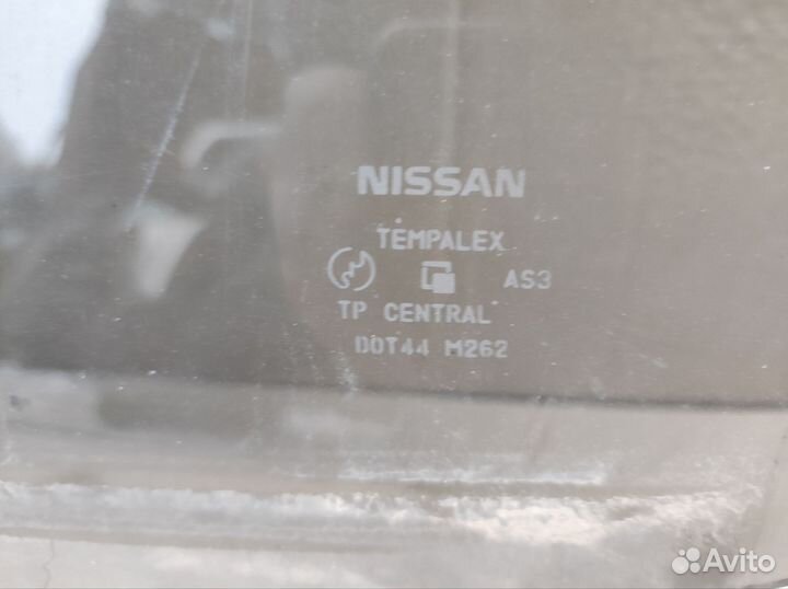 Nissan presage bassara стекло двери