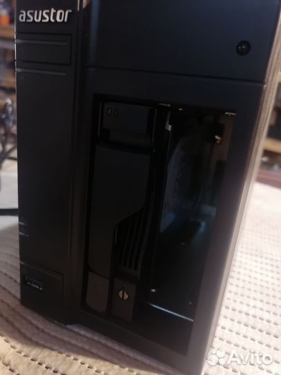 Сетевое хранилище NAS Asustor