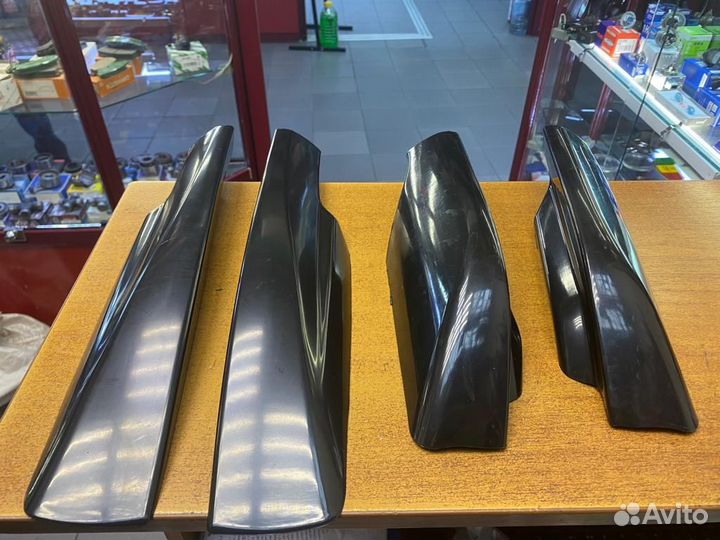 Заглушка рейлинга Toyota RAV4 30 05-12