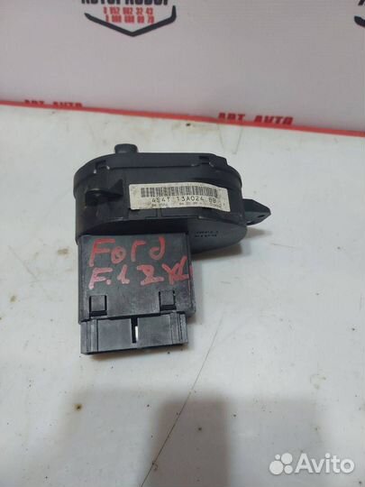 Блок управления светом Ford focus zx4