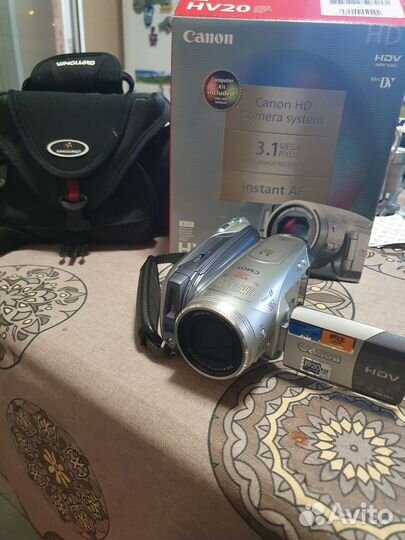 Видеокамера canon