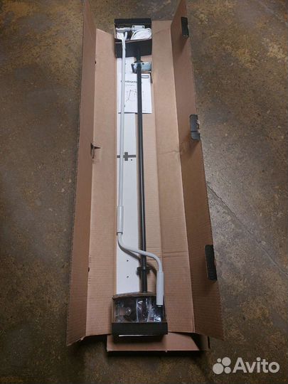 Подъемное устройство бокса Thule MultiLift 572