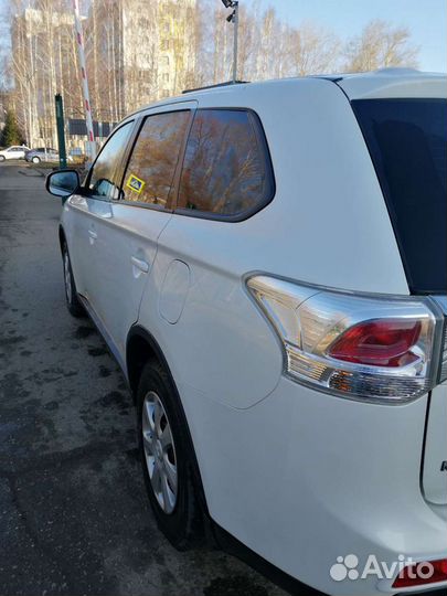 Mitsubishi Outlander 2.0 CVT, 2014, 122 780 км