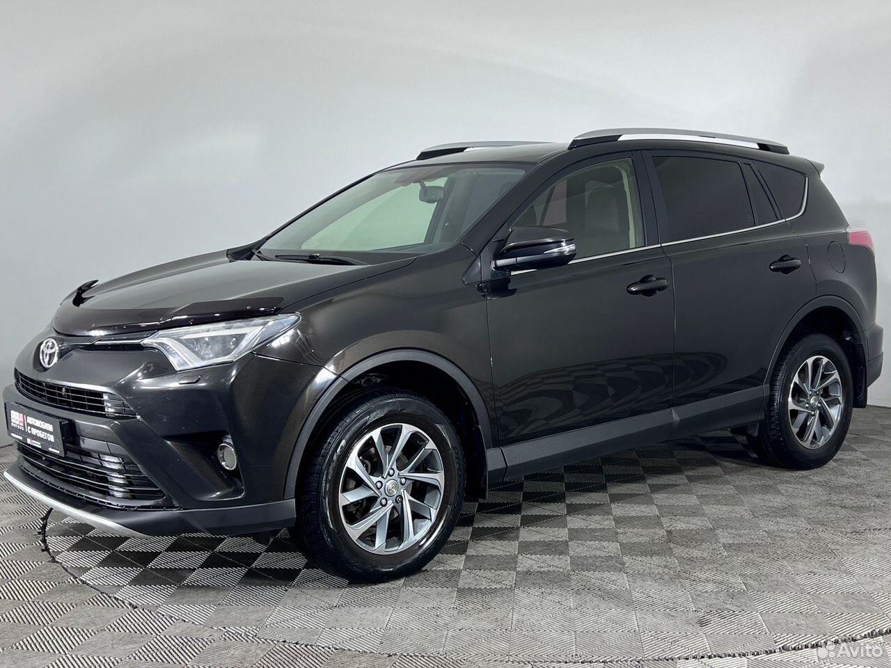 Toyota RAV4 2.0 CVT, 2015, 211 000 км