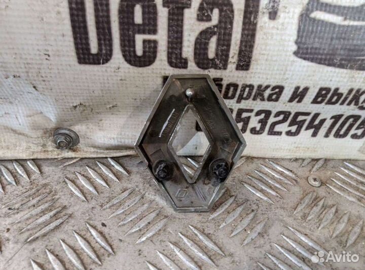 Эмблема Renault