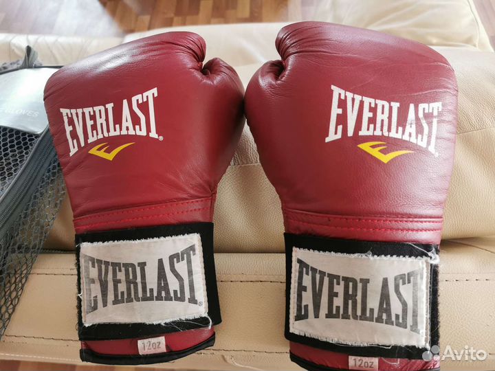 Боксерские перчатки 12 oz кожа