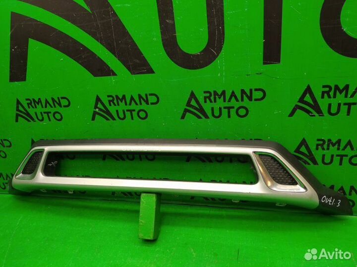 Накладка бампера передняя Mitsubishi Outlander 3