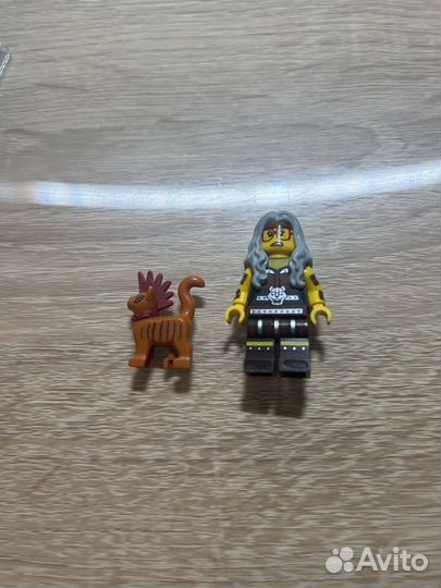 Lego minifigures