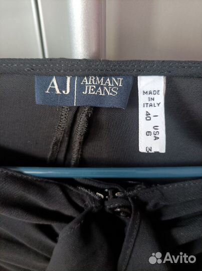 Топ Armani Jeans оригинал ог40 см