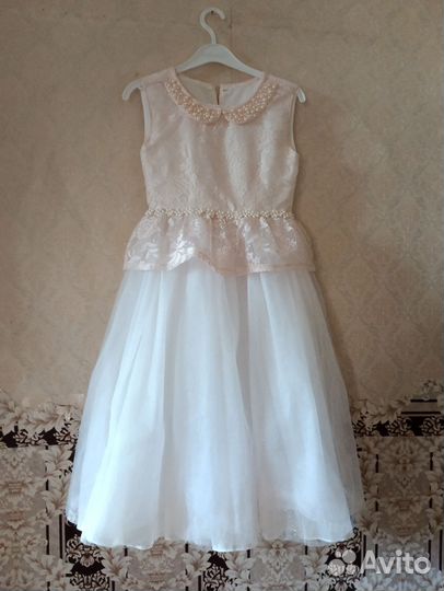 Платье нарядное для девочки