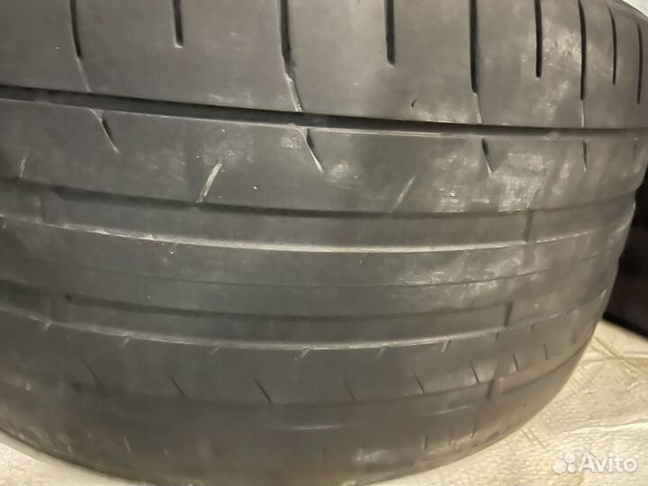 Dunlop SP Sport Maxx 050 285/35 R21 и 325/30 R21 108