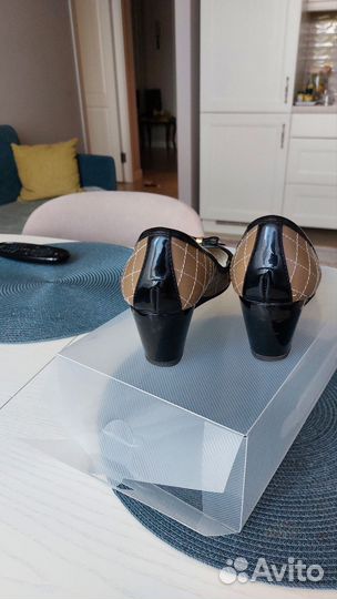 Туфли женские 38 размер Италия