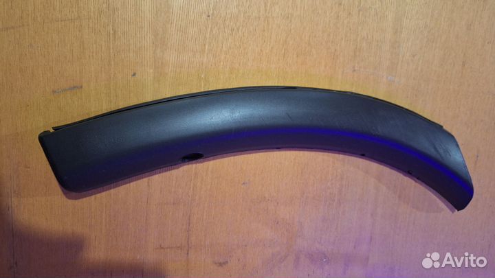 Правая накладка заднего бампера аутлендер 3