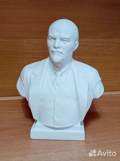 Бюст СССР В И Ленин лфз