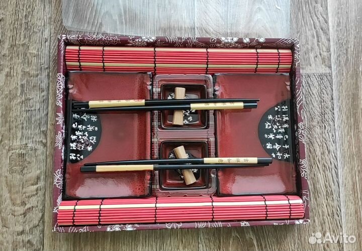 Набор посуды для суши