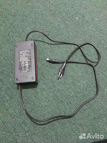 Зарядное устройство для электровелосипеда