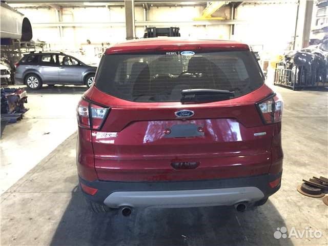 Разбор на запчасти Ford Escape 2015