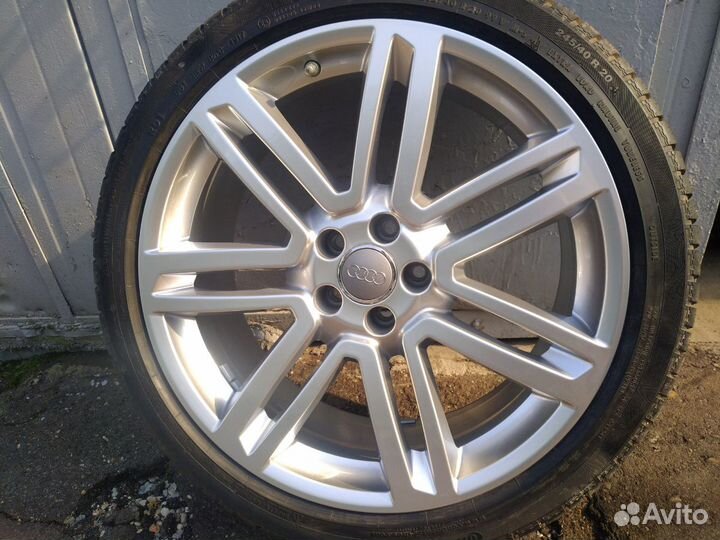 Комплект колес Audi RS6 R20, оригинал