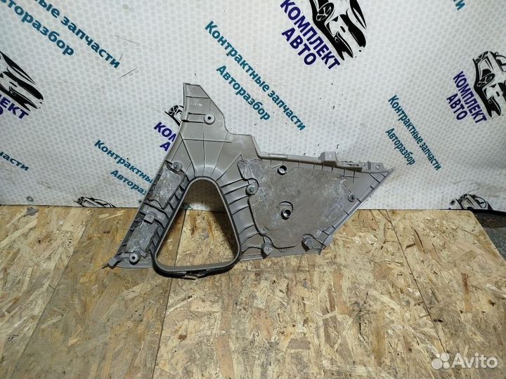 Накладка задней стойки Kia Ceed ED