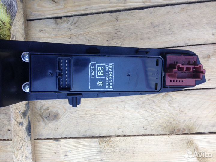 Блок стеклоподъемников Outlander XL 4007 C-Crosser