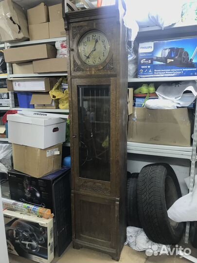 Старинные часы с боек