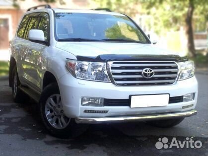 Дуга по низу бампера Toyota Land Cruiser 200