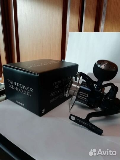 Катушка Shimano Twin Power 21 XD 4000 HG