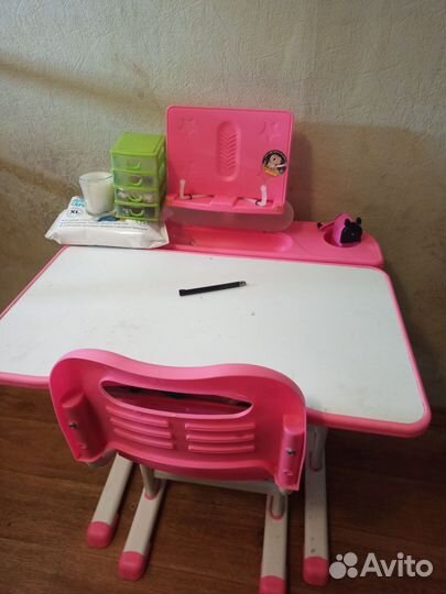Растущая парта и стул бу для девочки