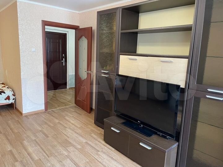 1-к. квартира, 38 м², 1/12 эт.