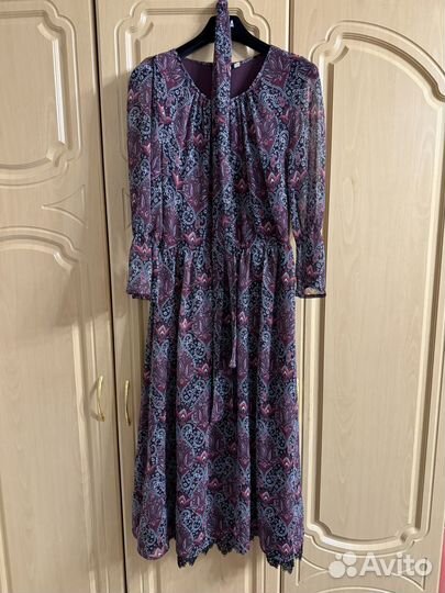 Шифоновое платье 42