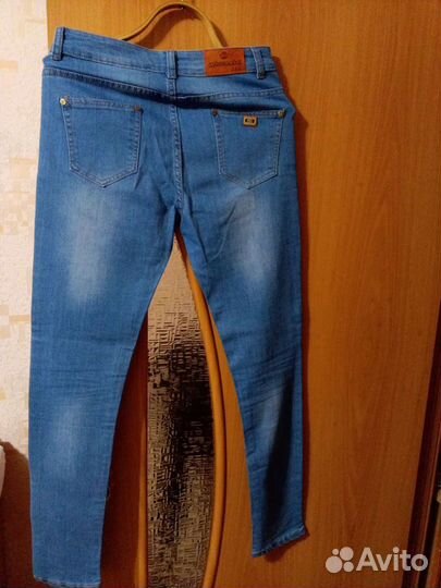 Джинсы женские 46 размер новые
