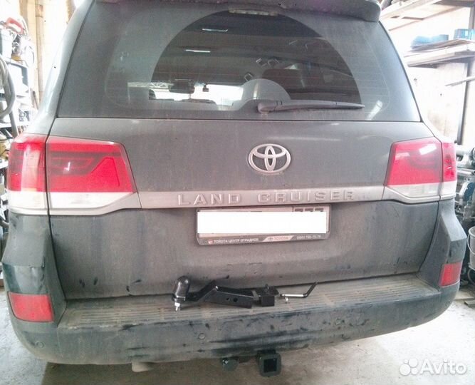 Универсальный фаркоп под квадрат