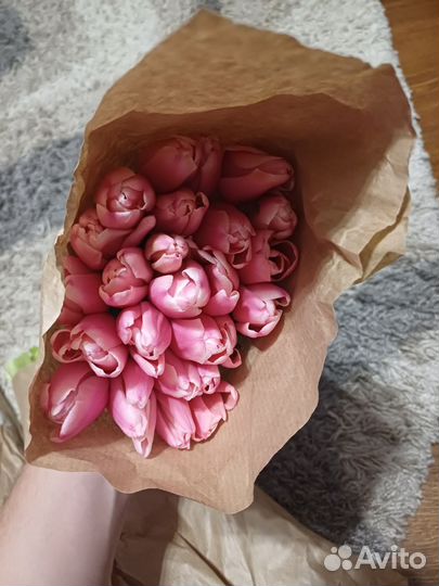 Тюльпаны к 8 марта