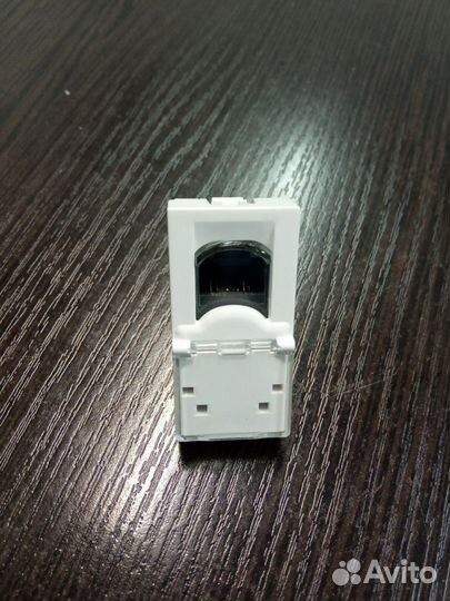 Модуль компьютерной розетки RJ45, 5е. Iegrand