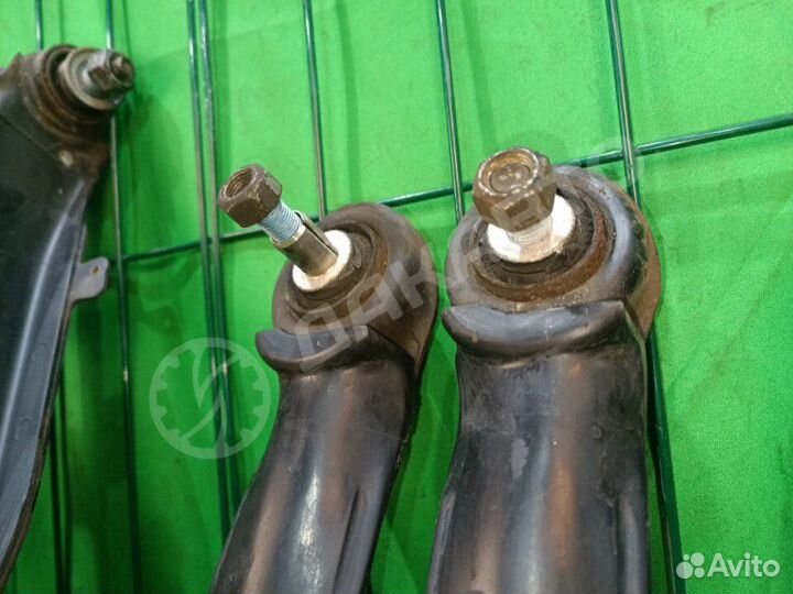 Комплект рычагов Mercedes-Benz E W210