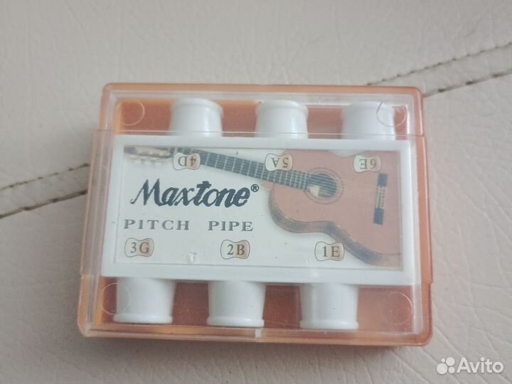 Акустическая гитара hohner