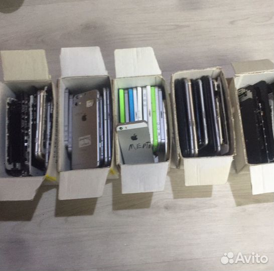 Запчасти на айфоны 5-7plus