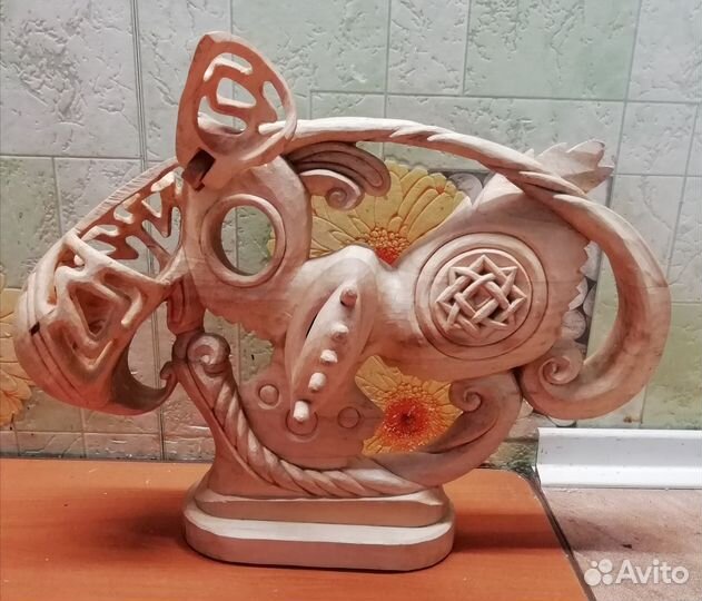 Резная скульптура