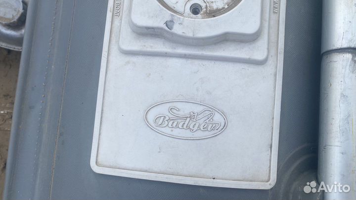 Надувная лодка пвх