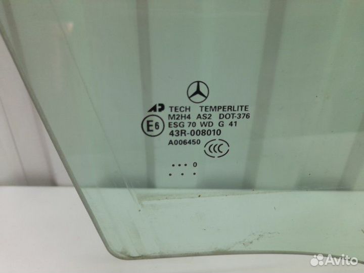Стекло двери передней правой Mercedes-Benz M-Class