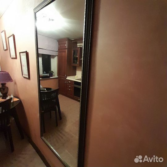 Зеркало настенное бу