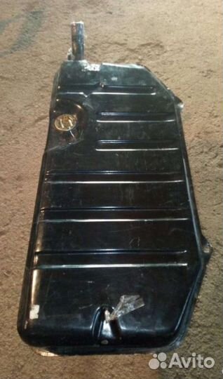 Топливный бак на Ниву