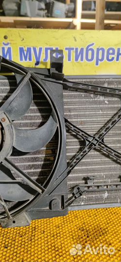 Радиатор двс Opel Astra H