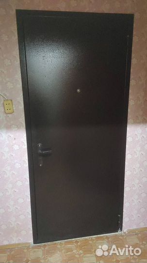 Дверь входная металлическая