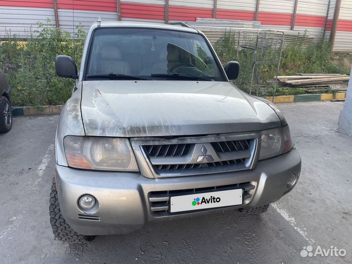 Mitsubishi Montero 3.5 AT, 2002, битый, 488 000 км