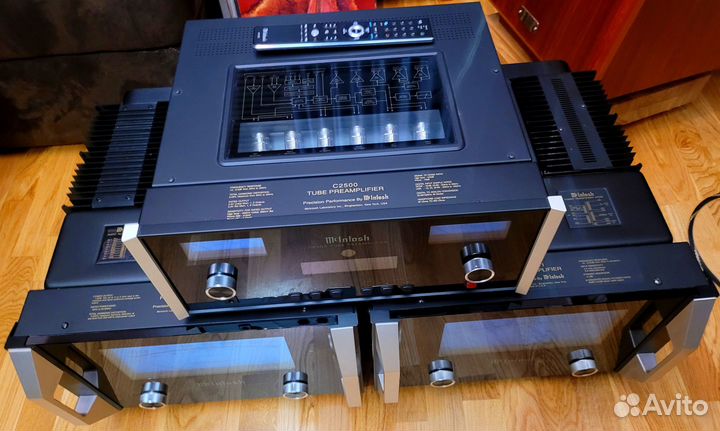 Mcintosh c2500 также есть моноблоки